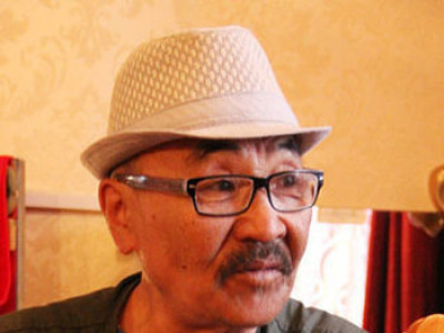 Ч.Алтан-Өлзий: Би урлагт 50 жил зүтгэхдээ өөрийгөө зарж үзээгүй, харин С.Баттулга намайг худалдаж авах гэж үзсэн