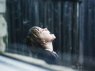 Эмч нар борооны усыг уухыг зөвшөөрлөө