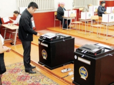 Хар машиныг орон даяар туршина