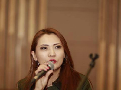 С.Сэрчмаа: Далавчтай болох нь дутлаа л даа