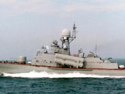 ОХУ-аас Египетэд далавчит пуужинтай хөлөг бэлэглэлээ