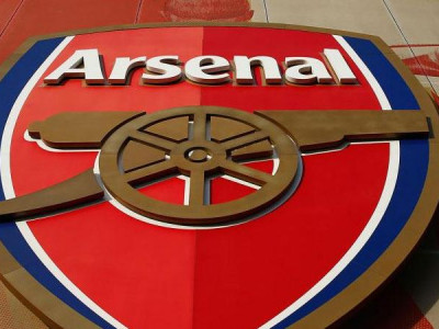 “Арсенал” Японы шигшээн довтлогч Асаног сонирхож эхэлжээ