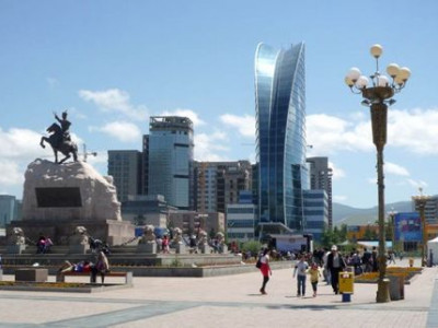 Улаанбаатарт 25 хэм дулаан байна