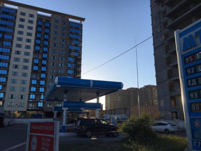 Сургууль, орон сууцны хороолол, төмөр замтай хаяа залгасан “Магнай трейд”-ийн ШТС-ыг холдуулж өгөөч, Хотын даргаа!