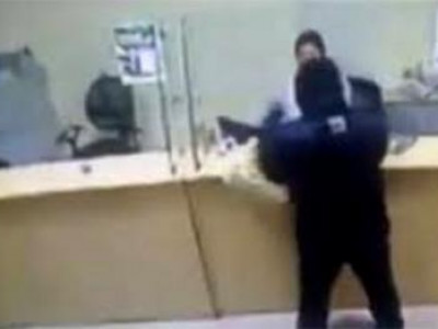 Дээрэм хийсэн залуусыг эрэн сурвалжилж байна