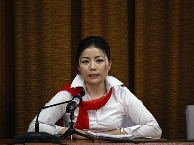 Г.Уянга:Ц.Элбэгдорж яагаад Эрдэнэт дээр хувьчлалтай төстэй дээрэм болсоныг тайлбарлах ёстой