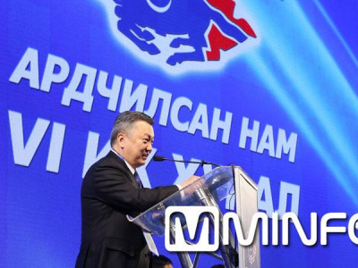 З.Энхболд МАН-ынханд “хадгалж” байсан үгээ хэлэв 
