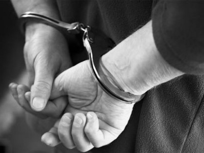 Дээрмийн хэргийн сэжигтнүүдийг баривчиллаа