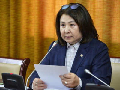Ц.Гарамжав гишүүн сэтгүүлчдээс уучлалт гуйжээ