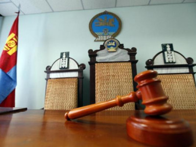 Буу дугаргаж танхайрсан этгээдийн шүүх хурал болж байна 
