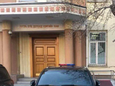 Ц.Нямдорж: Би энэ машиныг унаж байгаа нь үнэн