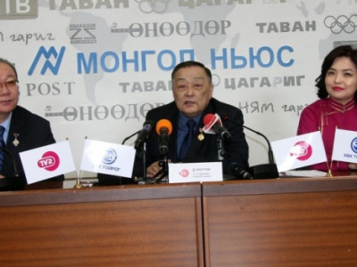 Ш.Гүрбазар: “Хөх тойрог” төслийн гол баатар нь ард түмэн
