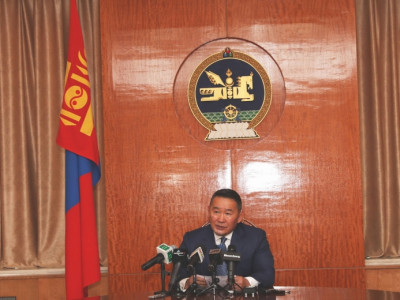 Ард түмнээ битгий алаг үзээч, Ерөнхийлөгч өө