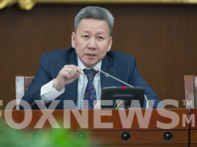 Л.БОЛД ГИШҮҮН “ЦААШ НЬ ЯРИХ УУ”, “ЦААШ НЬ ШАЛГУУЛАХ УУ?