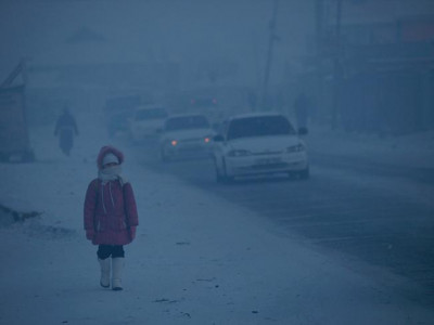 Хүүхдүүдийнхээ амийг “утаачид”-аас нэхье