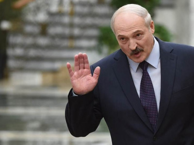НАТО руу явахад Лукашенкод ганц алхам үлдлээ