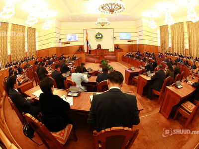 Захиргааны шүүхээр хянагдахгүй Засгийн газрын хардлага дагуулсан ШИЙДВЭР
