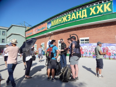 Баярын талбайг 