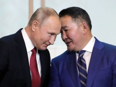 НЭГ СЭДВЭЭР: Монгол Улс В.Путины айлчлалаас юутай хоцров