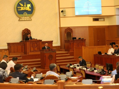 Төрийн байгууллагын тогтолцоо, түүний дээд өндөрлөг дэх ээдрээтэй асуудлууд