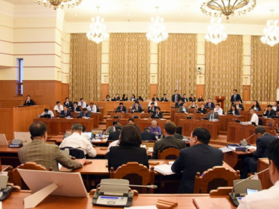 Энэ парламент үндсэн хуульд өөрчлөлт оруулах эрхтэй юу?