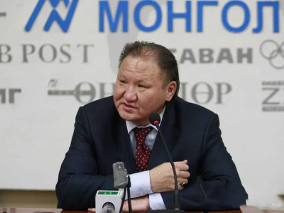 Арго багш таалал төгсчээ