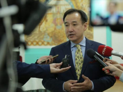Д.Цогтбаатар: Б.Чулуунхүүг солих гээд өргөн барьчихсан байгаа