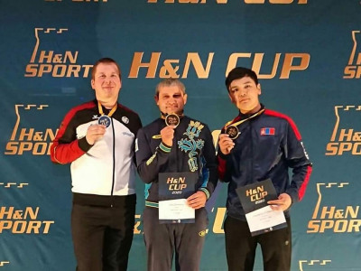 Э.Даваахүү буудлага спортын H&N цомын тэмцээнээс хүрэл медаль хүртлээ