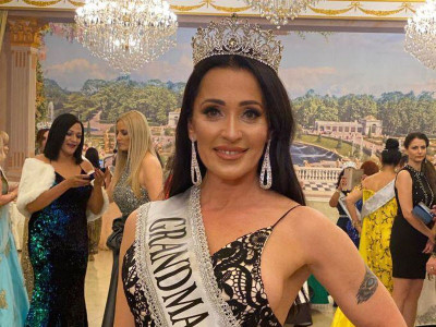 Европын хамгийн үзэсгэлэн гоо эмээ Рязаньд амьдардаг
