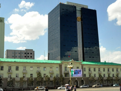 Нийслэлийн төр, захиргааны байгууллагуудын ажил 08:00 цагт эхэлж, 17:00 цагт дуусдаг болжээ