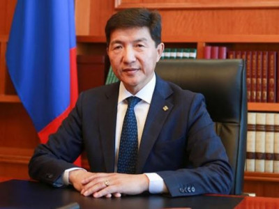 Вакцин бус хүнээ авах гэж улайр, Н.Энхтайван сайд аа