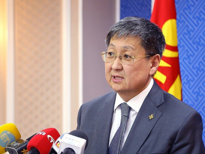 Ч.Хүрэлбаатар: Хүүхдийн 100 мянган төгрөг, НДШ-ийг он дуустал олгоно