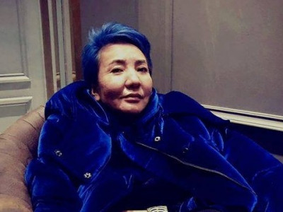 Цэнхэр үст Цэрэн:Ямар ард түмэн байна тийм л сэтгүүлчид байна