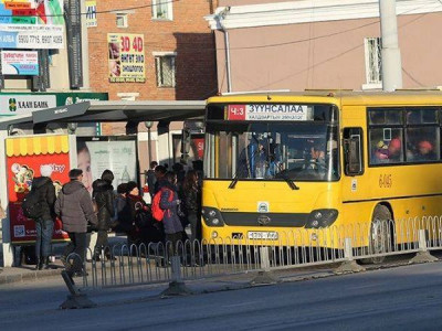 Нийтийн тээвэрт 1000 автобус яваад ч түгжрэл буурахгүй