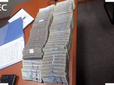 ИЙМ Л ЮМ БОЛООД БАЙГАА 