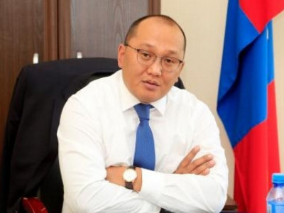 Г.Батзаяа:Уучлаарай, ”Алтан төлийн эзэн” Монголын радиогийн өмч,Хэнбугай нь ч санаархах эрхгүй
