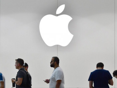 Гэрийнхээ гаражаас эхэлсэн Apple компани дэлхийн шилдэг компани болсон гайхалтай түүх