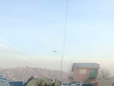 Тэгж наргихгүй ээ!