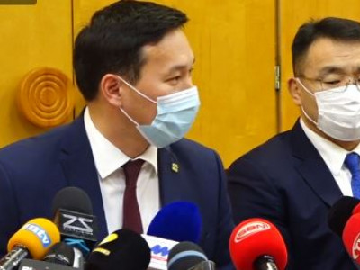 Т.Мөнхсайхан: Халдвар тээгчийн эхний хавьтал болох 24 хүнийг ХӨСҮТ-д тусгаарлаж, шинжилгээ авсан. Хариу нь хоёр цагийн дараа гарна