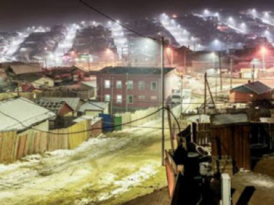 Гэр хороололд амьдрах нь ичмээр зүйл юм уу