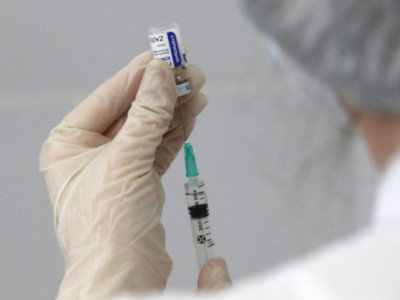 Коронавирусний вакцинжуулалт эхэлснээс хойш халдварын тоо 22-25 хувиар буурчээ