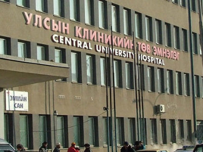 Эмч, мэргэжилтнүүд ажил, амьдралын балансаа тэнцвэржүүлэхгүй байснаар сэтгэл зүйн тулгамдсан асуудалтай нүүр тулж байна гэв