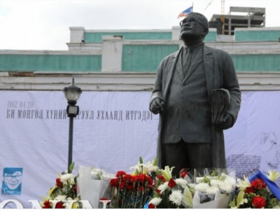 Г.Уянга: С.Зориг агсны ажил явдал хоёр тусдаа болсон...