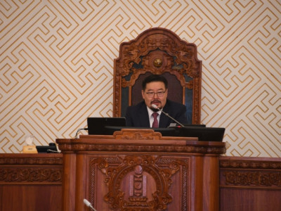 Монгол Улсын Ерөнхийлөгчийн тангараг өргөх ёслолын журмыг шинэчлэн баталлаа