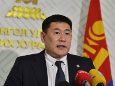 Ялсан намын дарга Ерөнхий сайд байх ёстой