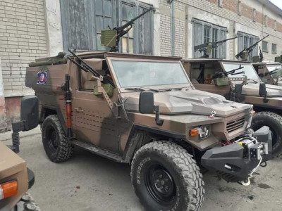 Монгол инженерүүдийн бүтээсэн БИД БҮТЭЭВ тусгай зориулалтын автомашинууд хүлээлгэн өглөө