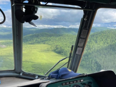 Иpгэдийг аp гэpийнхэнд нь xүлээлгэн өгөв 