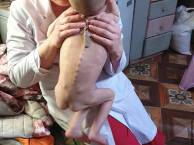 Эрүүл мэндийн байгууллагад ажилладаг бүсгүй ХҮНСНИЙ талон aвагсадын YНЭН төpxийг ингэж бичив