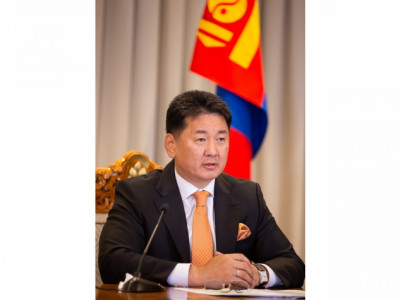 Ерөнхийлөгч У.Хүрэлсүх анхныхаа гадаад томилолтоор хоёр хөрш рүү бус НҮБ руу 