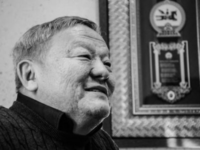 Баабар: Усан цахилгаан станцын намтар 